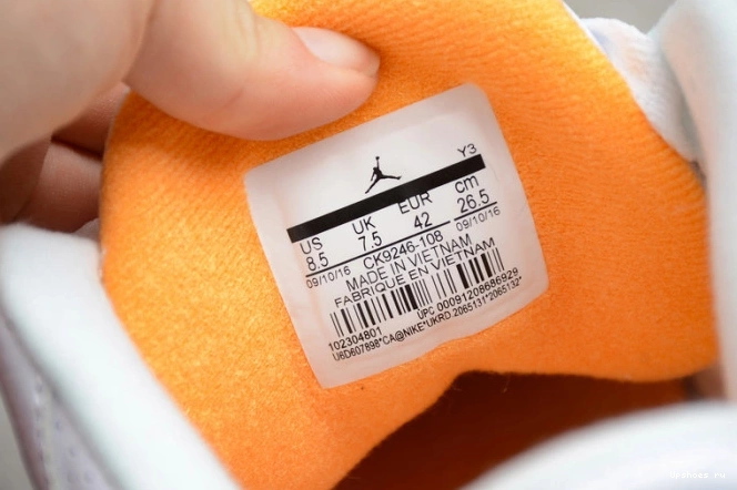 3 Orange Air Retro Laser CK9246-108 (W) Jordan 0713